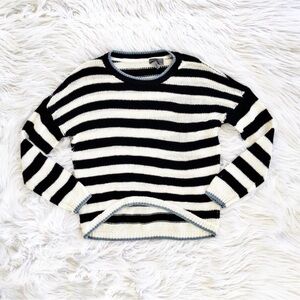 Quinn striped crew neck sweater black white blue m